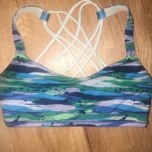 Free to be wild sports bra